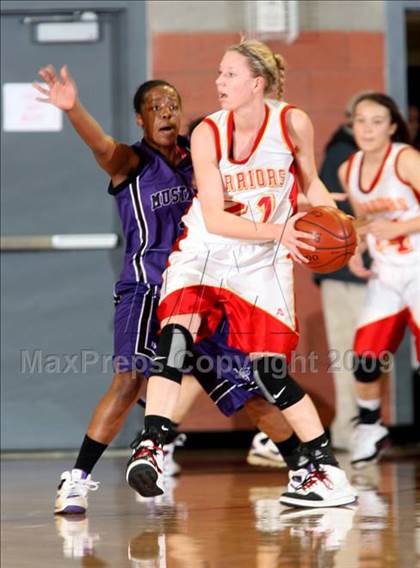 Thumbnail 2 in Marlborough vs. Woodbridge (CIF SS D3-AA Final) photogallery.