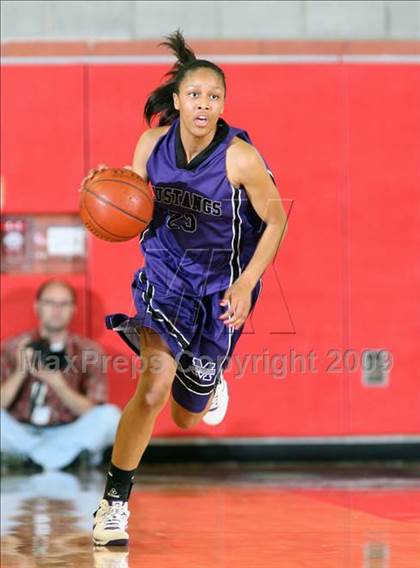 Thumbnail 2 in Marlborough vs. Woodbridge (CIF SS D3-AA Final) photogallery.