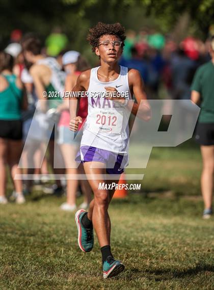 Thumbnail 2 in St. Xavier Tiger Run (Boys) photogallery.