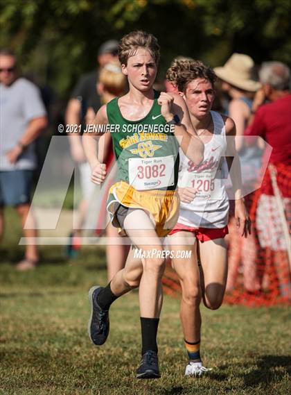 Thumbnail 1 in St. Xavier Tiger Run (Boys) photogallery.