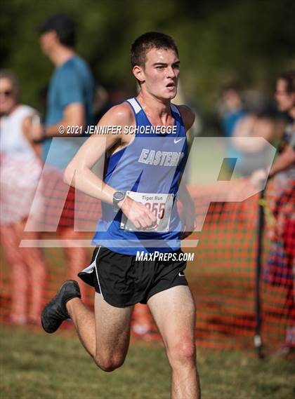 Thumbnail 3 in St. Xavier Tiger Run (Boys) photogallery.