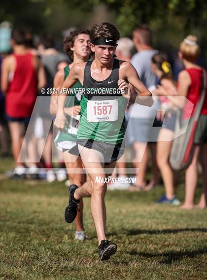 Thumbnail 3 in St. Xavier Tiger Run (Boys) photogallery.