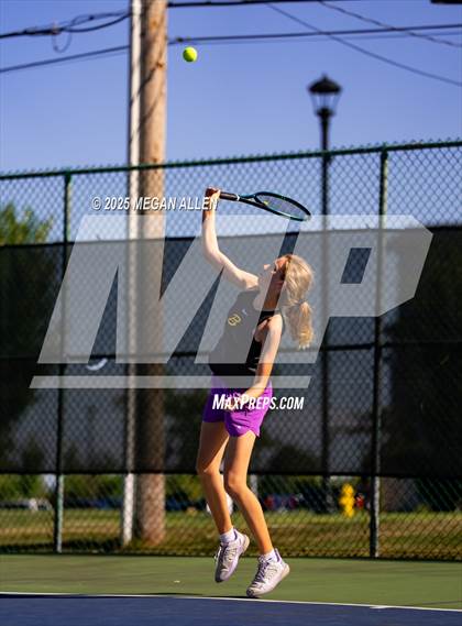 Thumbnail 3 in Centerville @ Bellbrook photogallery.