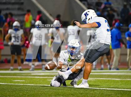 Thumbnail 1 in Klein @ Klein Oak photogallery.