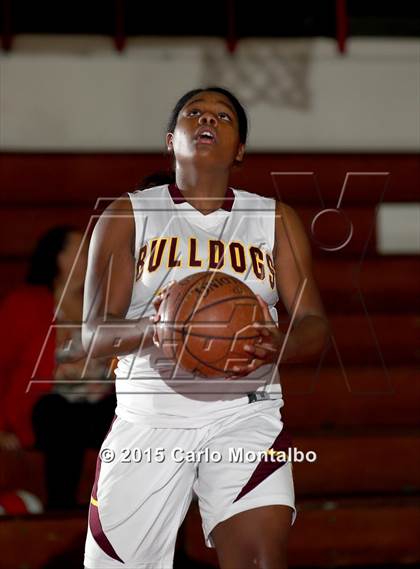 Thumbnail 1 in West Covina vs. Pasadena photogallery.