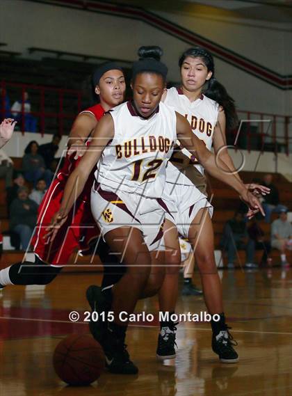 Thumbnail 2 in West Covina vs. Pasadena photogallery.