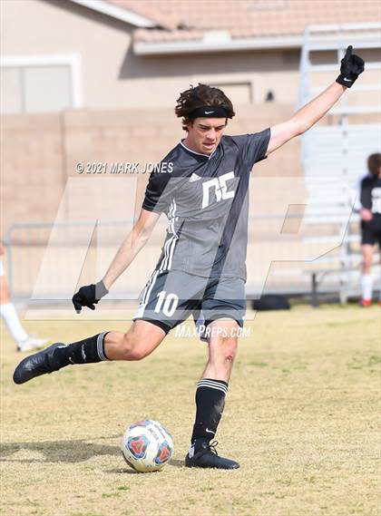 Thumbnail 1 in Phoenix Country Day @ Northwest Christian (AIA 3A Quarterfinal) photogallery.