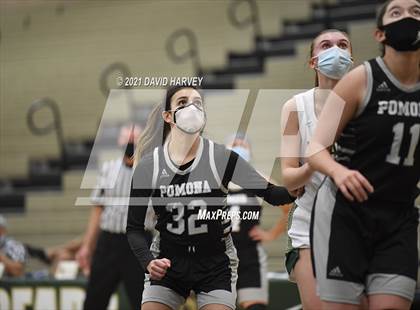 Thumbnail 3 in Pomona @ Bear Creek photogallery.