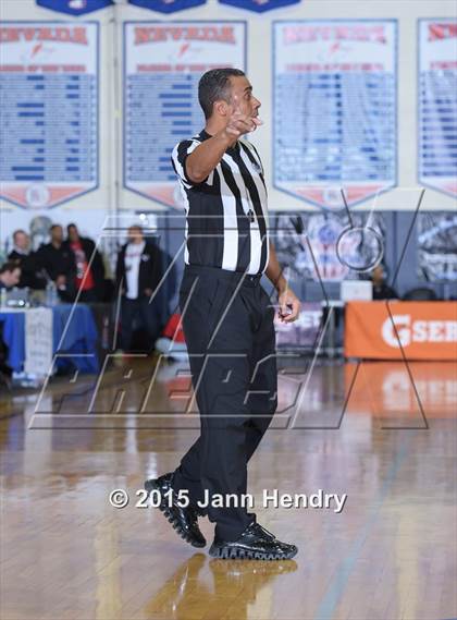 Thumbnail 2 in Redondo Union vs. Bishop Gorman (Tarkanian Classic) photogallery.