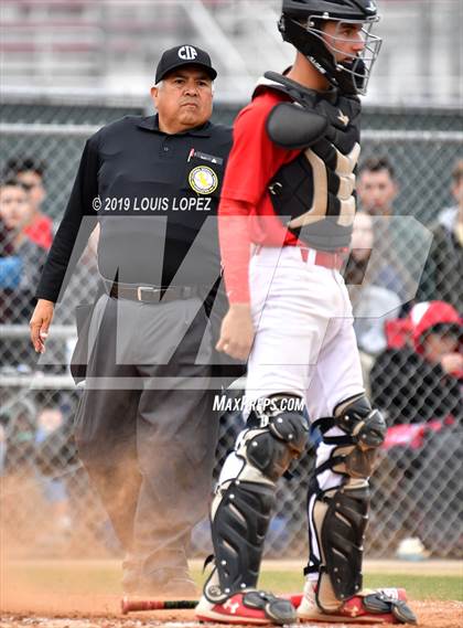 Thumbnail 2 in Ayala vs. Harvard-Westlake (CIF SS DIV 1 Playoff) photogallery.
