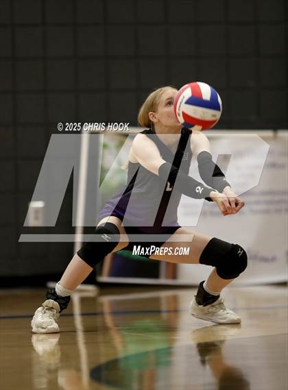 Thumbnail 2 in Salpointe Catholic vs. Rincon/University (Lancer Invitational) photogallery.