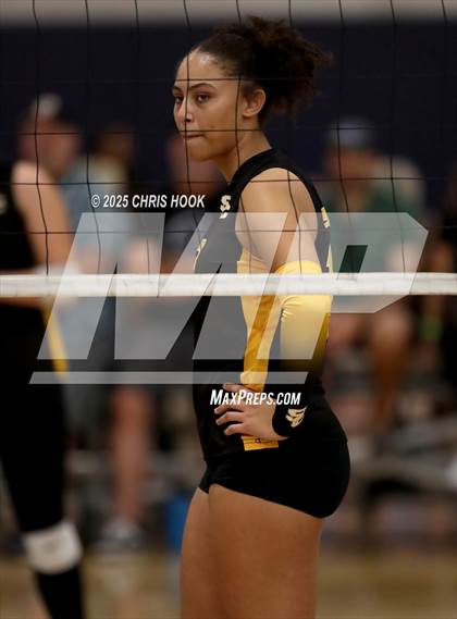 Thumbnail 1 in Salpointe Catholic vs. Rincon/University (Lancer Invitational) photogallery.