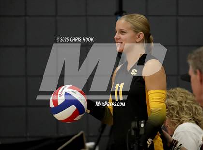 Thumbnail 3 in Salpointe Catholic vs. Rincon/University (Lancer Invitational) photogallery.