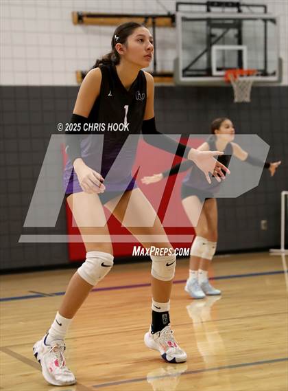 Thumbnail 1 in Salpointe Catholic vs. Rincon/University (Lancer Invitational) photogallery.