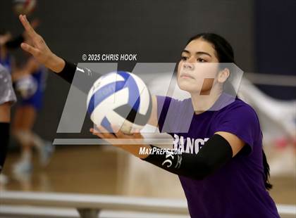 Thumbnail 1 in Salpointe Catholic vs. Rincon/University (Lancer Invitational) photogallery.