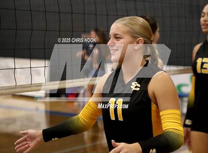 Thumbnail 2 in Salpointe Catholic vs. Rincon/University (Lancer Invitational) photogallery.