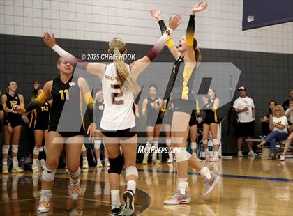 Thumbnail 2 in Salpointe Catholic vs. Rincon/University (Lancer Invitational) photogallery.