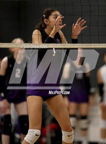 Thumbnail 1 in Salpointe Catholic vs. Rincon/University (Lancer Invitational) photogallery.
