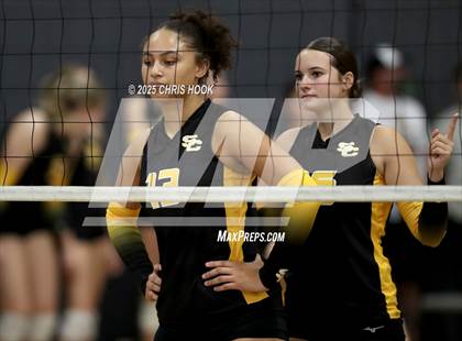 Thumbnail 2 in Salpointe Catholic vs. Rincon/University (Lancer Invitational) photogallery.