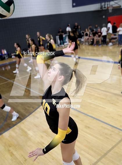 Thumbnail 3 in Salpointe Catholic vs. Rincon/University (Lancer Invitational) photogallery.