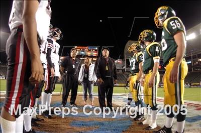 Thumbnail 1 in Canyon vs Hart (D2 Section Final) photogallery.