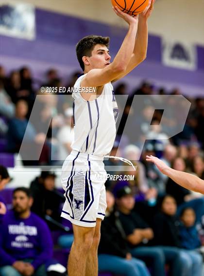 Thumbnail 1 in Smith Valley @ Yerington photogallery.