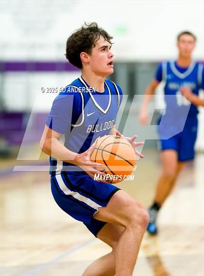 Thumbnail 3 in Smith Valley @ Yerington photogallery.