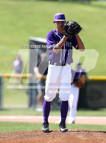 Thumbnail 2 in Bonham vs. Crandall (UIL 4A Region II Bi-District Playoff) photogallery.