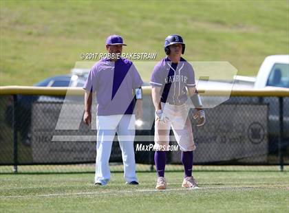 Thumbnail 3 in Bonham vs. Crandall (UIL 4A Region II Bi-District Playoff) photogallery.