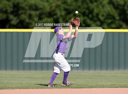 Thumbnail 1 in Bonham vs. Crandall (UIL 4A Region II Bi-District Playoff) photogallery.