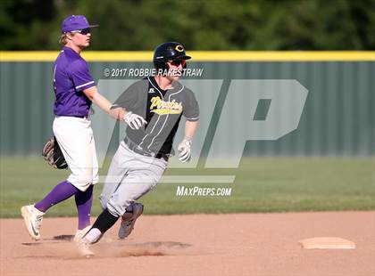 Thumbnail 2 in Bonham vs. Crandall (UIL 4A Region II Bi-District Playoff) photogallery.