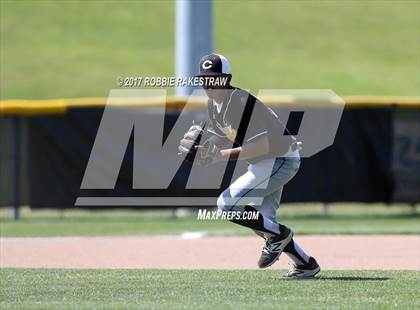 Thumbnail 2 in Bonham vs. Crandall (UIL 4A Region II Bi-District Playoff) photogallery.