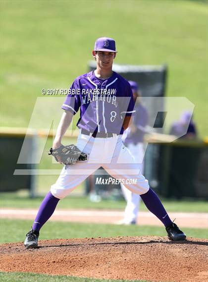 Thumbnail 1 in Bonham vs. Crandall (UIL 4A Region II Bi-District Playoff) photogallery.