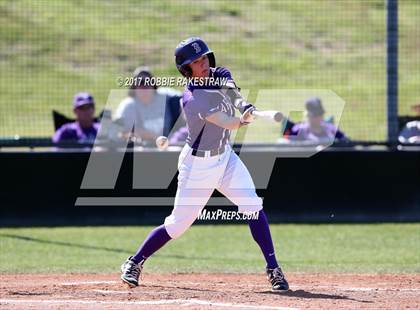 Thumbnail 1 in Bonham vs. Crandall (UIL 4A Region II Bi-District Playoff) photogallery.
