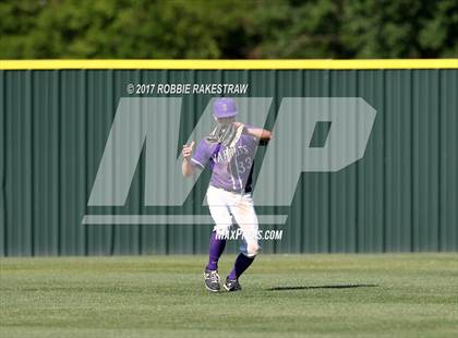 Thumbnail 3 in Bonham vs. Crandall (UIL 4A Region II Bi-District Playoff) photogallery.