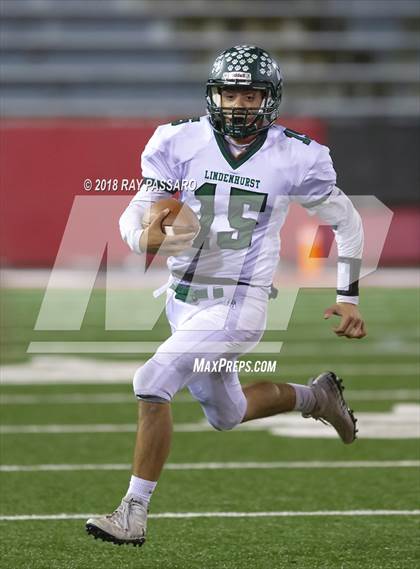 Thumbnail 2 in Lindenhurst vs. West Islip - Section XI Division II Finals photogallery.
