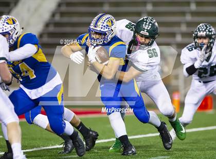 Thumbnail 3 in Lindenhurst vs. West Islip - Section XI Division II Finals photogallery.
