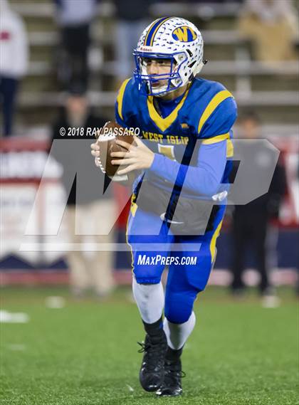 Thumbnail 1 in Lindenhurst vs. West Islip - Section XI Division II Finals photogallery.