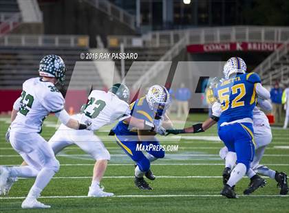 Thumbnail 3 in Lindenhurst vs. West Islip - Section XI Division II Finals photogallery.