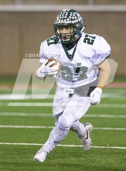 Thumbnail 2 in Lindenhurst vs. West Islip - Section XI Division II Finals photogallery.