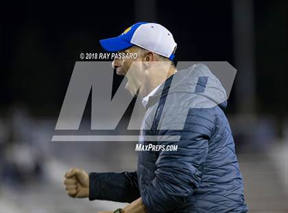Thumbnail 3 in Lindenhurst vs. West Islip - Section XI Division II Finals photogallery.