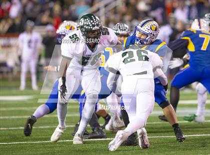 Thumbnail 1 in Lindenhurst vs. West Islip - Section XI Division II Finals photogallery.