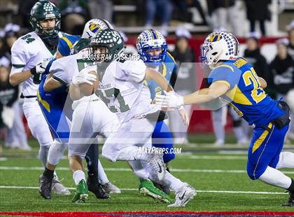 Thumbnail 2 in Lindenhurst vs. West Islip - Section XI Division II Finals photogallery.
