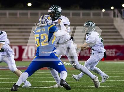 Thumbnail 2 in Lindenhurst vs. West Islip - Section XI Division II Finals photogallery.