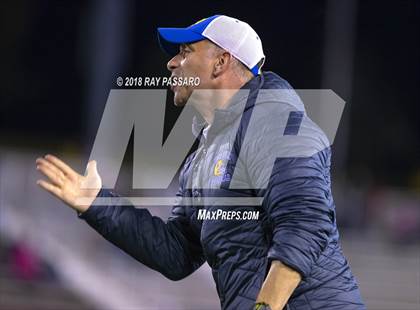 Thumbnail 3 in Lindenhurst vs. West Islip - Section XI Division II Finals photogallery.