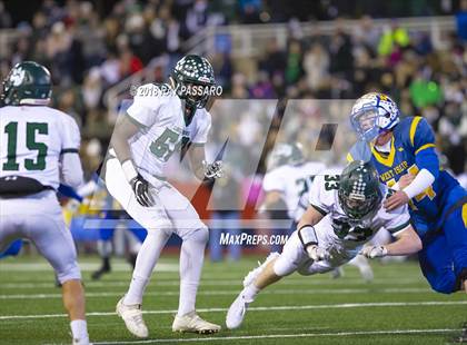 Thumbnail 3 in Lindenhurst vs. West Islip - Section XI Division II Finals photogallery.