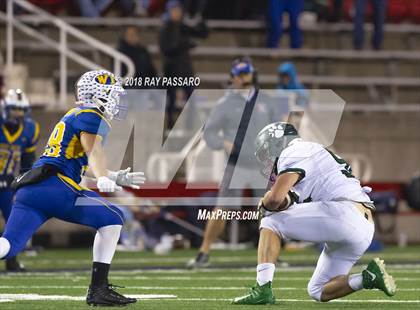 Thumbnail 2 in Lindenhurst vs. West Islip - Section XI Division II Finals photogallery.