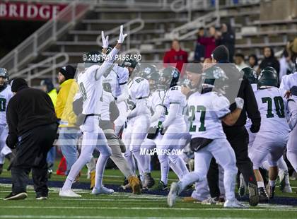 Thumbnail 2 in Lindenhurst vs. West Islip - Section XI Division II Finals photogallery.