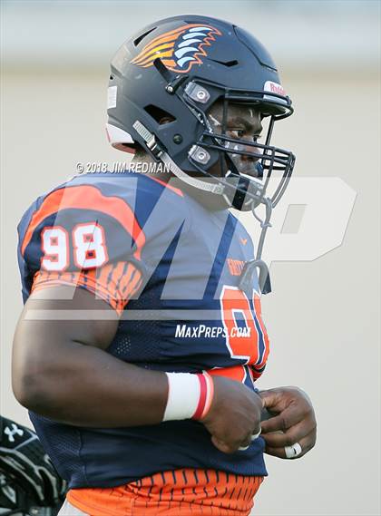 Thumbnail 2 in McNeil @ Glenn photogallery.