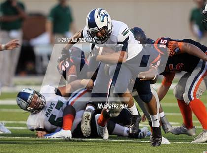 Thumbnail 2 in McNeil @ Glenn photogallery.